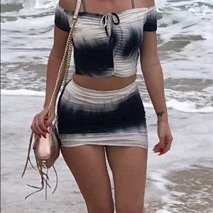 FASHIONNOVA 2 Piece Tie Dye Set